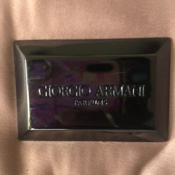GIORGIO ARMANI Parfums blush pink fold over flap cosmetic pouch. Logo on front. - Picture 2 of 9